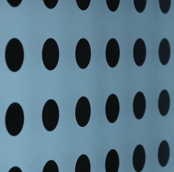 Briefkasten glasnost.glass.black-dots